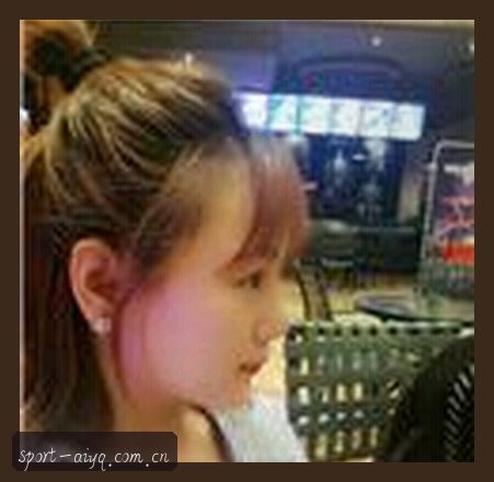 李薇